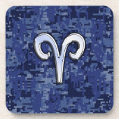 Moderne Aries Zodiac Symbol Navy Blue Digital Camo Untersetzer (Vorderseite)