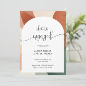 Moderne Arkade Terracotta & Sage Engagement Party Save The Date (Stehend Vorderseite)