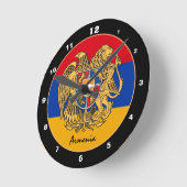 Moderne armenische Flagge, armenische Zuhause / De Runde Wanduhr (Winkel)
