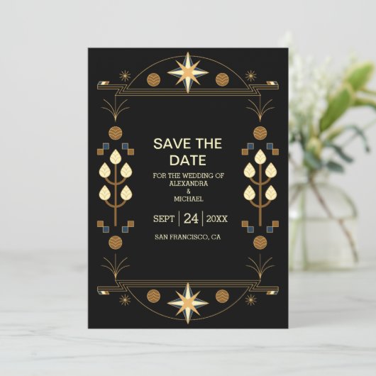 Moderne Art Deco Schwarz und Gold Hochzeit Save The Date (Stehend Vorderseite)