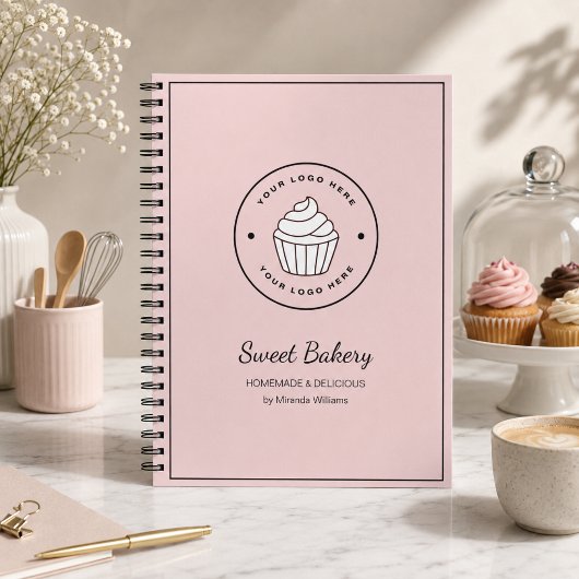 Moderne Bäckerei Rosa Eigenes Logo Notizblock