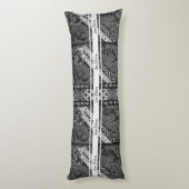 Moderne Batik-Muster Seitenschläferkissen (Rückseite (Vertikal))