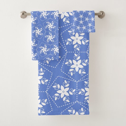Moderne Batikmuster Weiße Jasmin-Blütenblume Badhandtuch Set (Insitu)