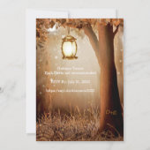 Moderne Baumreihen beleuchten Rustikale Hochzeit Einladung (Rückseite)