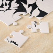 Moderne beige Blume Schwarz Botanisch Puzzle (Seite)