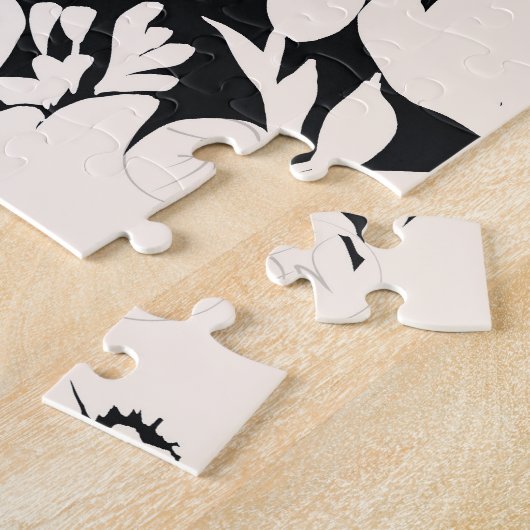 Moderne beige Blume Schwarz Botanisch Puzzle (Seite)
