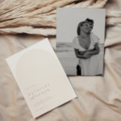 Moderne beige Hochzeit in minimalistischem Stil re Einladung