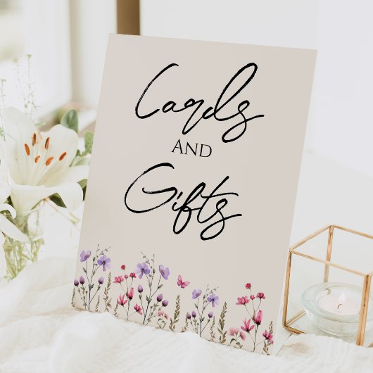 Moderne beige Hochzeitskarten und Geschenke der Wi Sockelschild