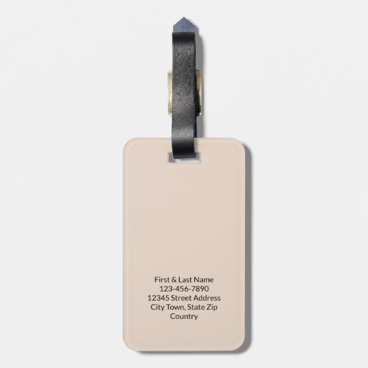 Moderne Beige Mr. and Mrs. Newlyweds Familie Custo Gepäckanhänger (Rückseite vertikal)