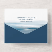 Moderne bemalte Hochzeit am Meer All In One Einladung (Rückseite)