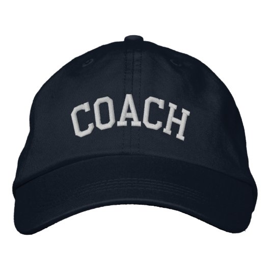 Moderne benutzerdefinierte COACH Text Bestickte Baseballkappe (Vorderseite)