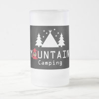 Moderne Bergcamping-Abzeichen