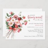 Moderne Berry Sweet Strawberry Baby Dusche Einladung (Vorne/Hinten)