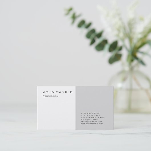 Moderne Berufliche, elegante, graue Vorlage Visitenkarte (Stehend Vorderseite)