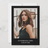 Moderne Black Bow Foto Graduation Party Einladung (Rückseite)