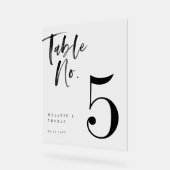 Moderne Black Brush Script Hochzeitsschrift Tischn Acrylschild (Winkel)