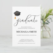 Moderne Black Cap High School Graduation Party Einladung (Stehend Vorderseite)