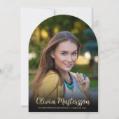 Moderne Black Gold Arch Foto Graduation Party Einladung (Vorderseite)