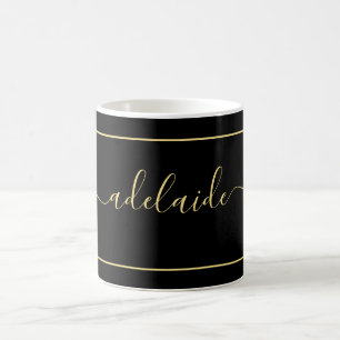 Moderne Black Gold Monogram Chic Girl Script Name  Kaffeetasse