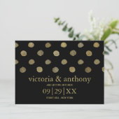 Moderne Black & Gold Polka Dots Save the Date (Stehend Vorderseite)
