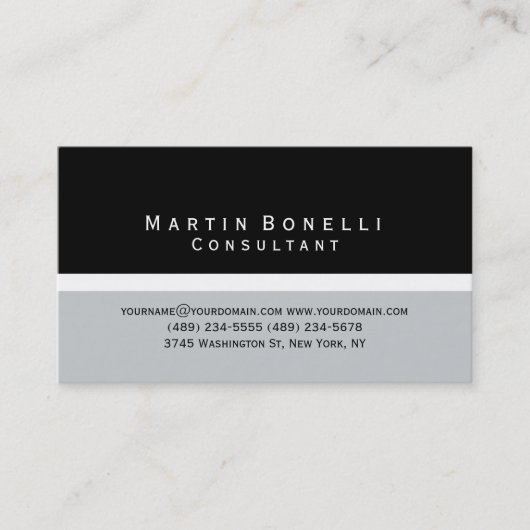 Moderne Black Gray Minimal Consultant Business Car Visitenkarte (Vorderseite)