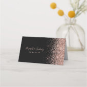 Moderne Black Rose Gold Glitzer Edge Wedding Platzkarte (Rückseite)
