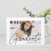 Moderne Black Script Foto Graduation Party Einladung (Stehend Vorderseite)
