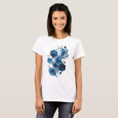 Moderne Blaue ABSTRACTE KUNST Tragbare Kunst T-Shirt (Vorne ganz)