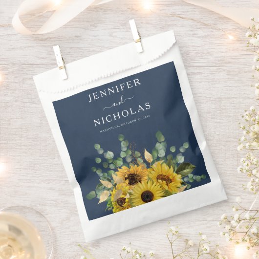 Moderne blaue Blütenblumen Hochzeiten Geschenktütchen (Ausgeschnitten)