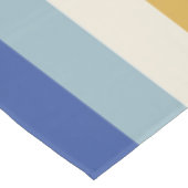 Moderne blaue gelbe Sahne Streifen Hanukkah Tischdecke (Schrägansicht)