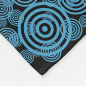Moderne blaue Kreismuster Fleecedecke (Ecke)