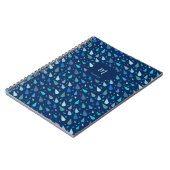 Moderne blaue Regentropfen nach Maß und Name Notizblock (Linke Seite)