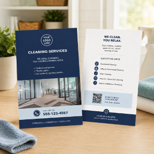 Moderne blaue Reinigungsdienstleistungen mit QR Flyer