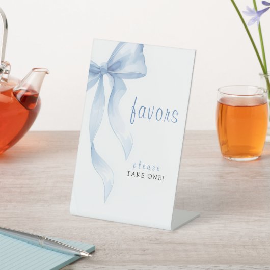 Moderne blaue Schleife Brautdusche Sockelschild (In SItu)