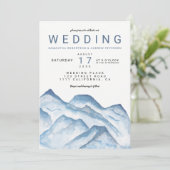 Moderne blaue wedding Aquarellberge Einladung (Stehend Vorderseite)