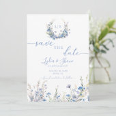Moderne blaue Wildblumen Save The Date (Stehend Vorderseite)