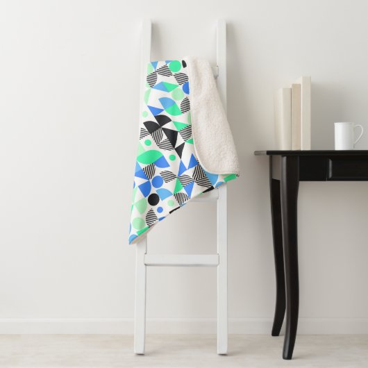 Moderne blaugrüne geometrische Formen Sherpadecke (Beispiel)