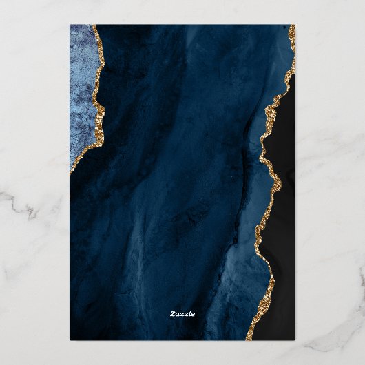 Moderne Blue Agate Chic Gold Script Hochzeit Folieneinladung (Rückseite)