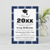 Moderne Blue Kariert Graduation Party Einladung (Stehend Vorderseite)