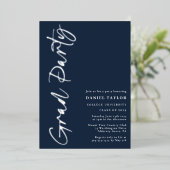 Moderne Blue Silver Graduation Party Folieneinladung (Stehend vorne)