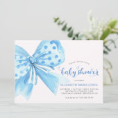 Moderne Blue Watercolor Bow Ribbon Boy Baby Dusche Einladung (Stehend Vorderseite)