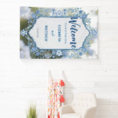 Moderne Blue & White Overlay Blume Hochzeit Banner (InSitu)