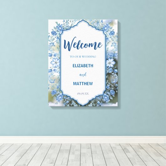 Moderne Blue & White Overlay Blume Hochzeit Leinwanddruck (Insitu (Holzboden))