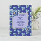 Moderne Blue & Yellow Wildblume Royal Blue Wedding Einladung (Stehend Vorderseite)