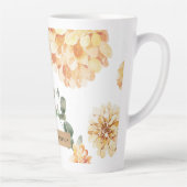Moderne Blume Gelb & Kraft Personalisiertes Gesche Milchtasse (Rechts)