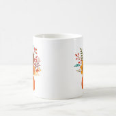 Moderne Blume im Herbst in Pumpkin Kaffeetasse (Mittel)