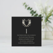 Moderne Blume mit einer Heart Wedding Chart Einladung (Stehend Vorderseite)