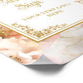 Moderne Blume mit Goldakzenten und Sonderzeichen Poster (Ecke)