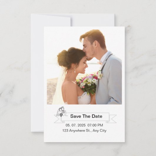 Moderne Blume und 2 Goldringe Hochzeit Einladung (Rückseite)