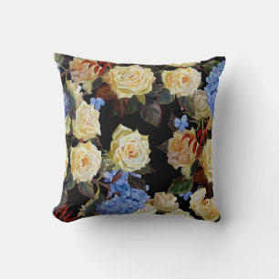 Moderne Blumenmuster, weiße Rosen, blaue Hortensie Kissen